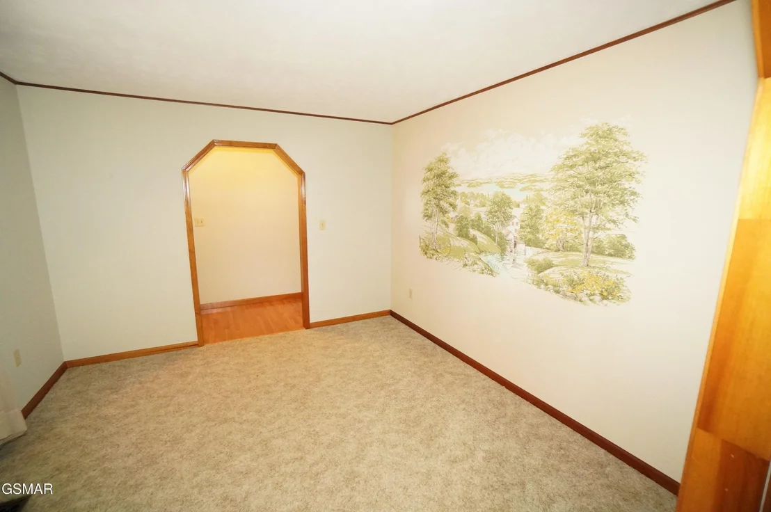 Photo of 483 Shaver Drive