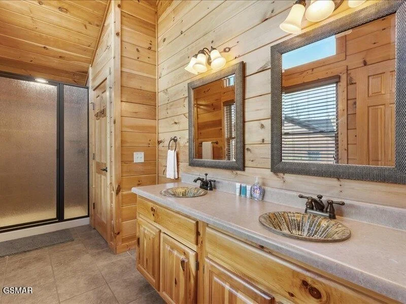 Photo of 2512 Laurel Point Way