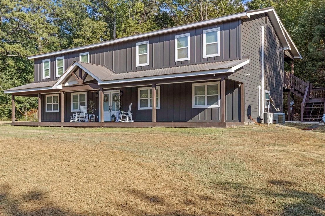Photo of 192 Dover Road NE
