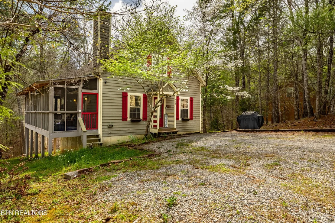 Photo of 516 Clearwater Circle