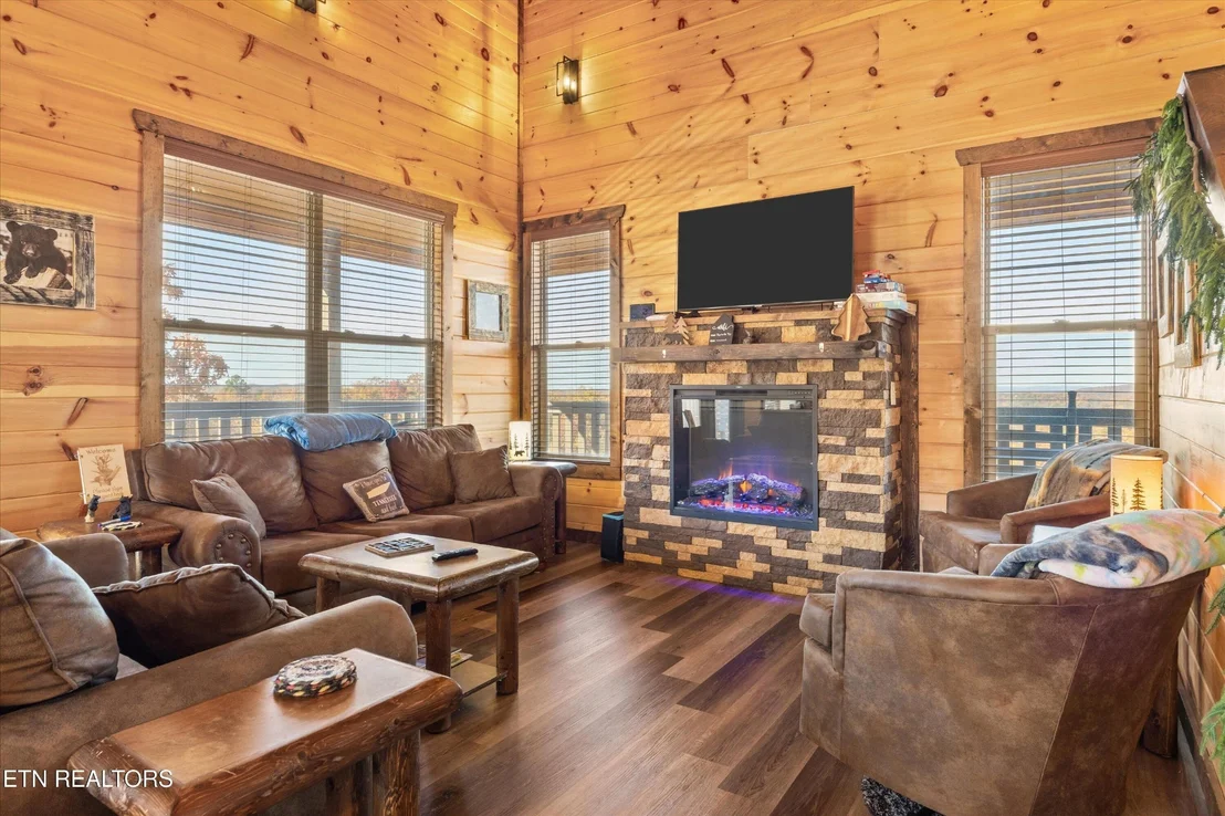 Photo of 3165 Bear Mountain Lane