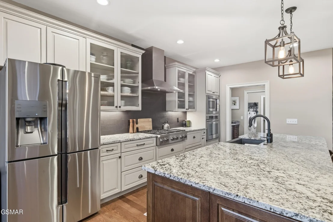Photo of 701 Waters Edge