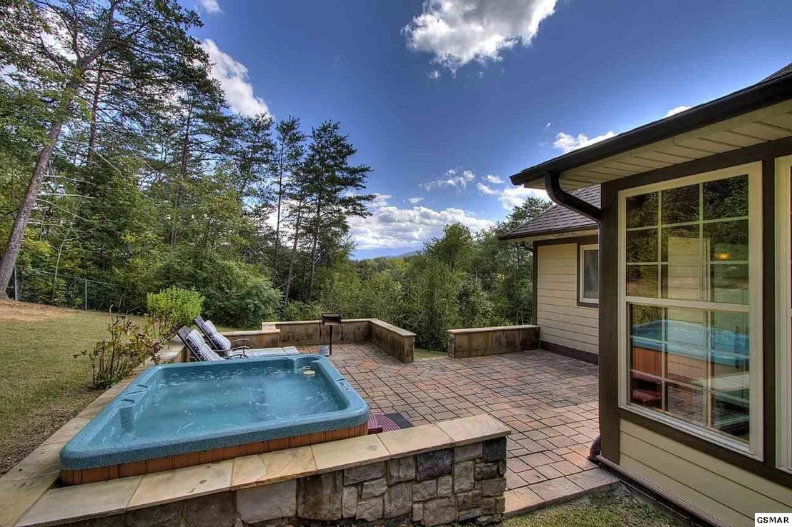 Photo of 712 Pleasant Valley Drive