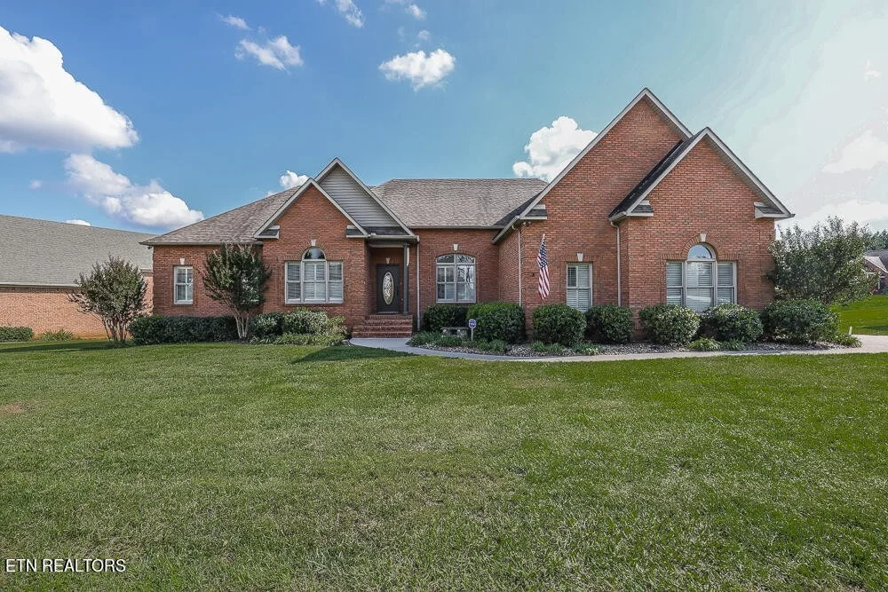 Photo of 1639 Pinnacle Point Drive
