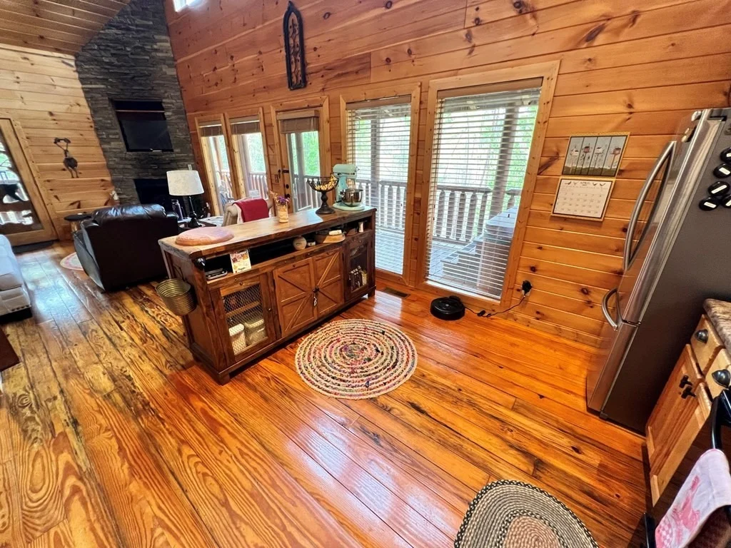 Photo of 2329 Willow Lane