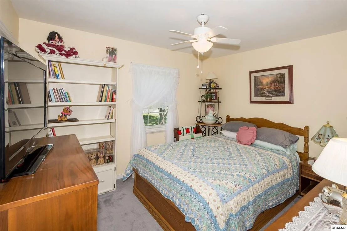 Photo of 1101 Eagle View Drive