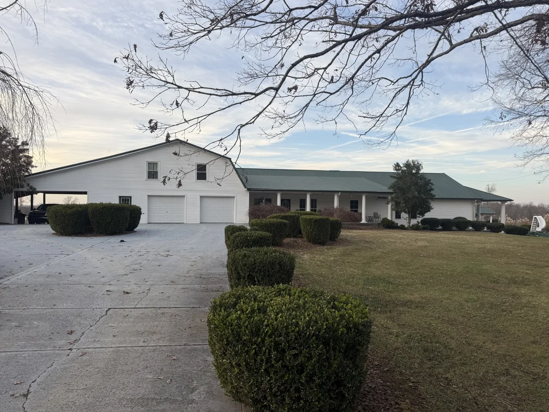 Photo of 321 Bellview Rd