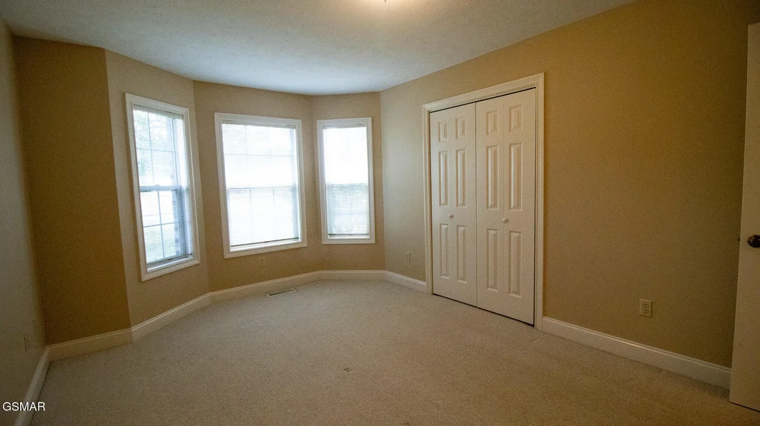 Photo of 185 Florence Circle