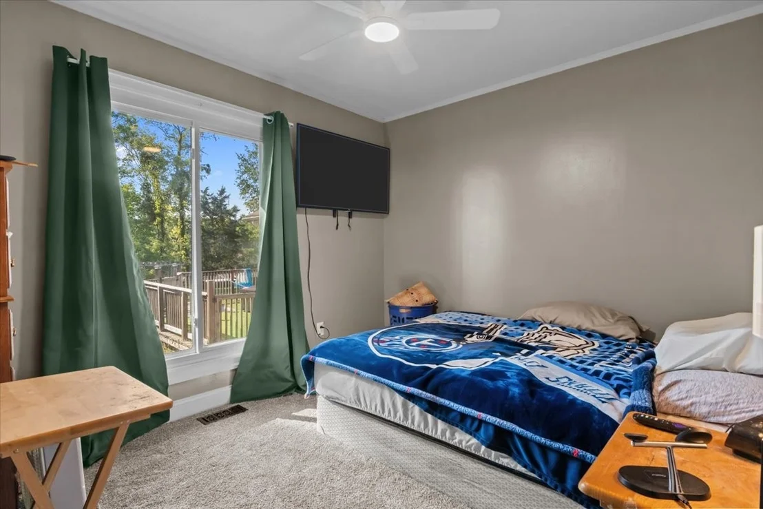 Photo of 116 Hillhaven Dr