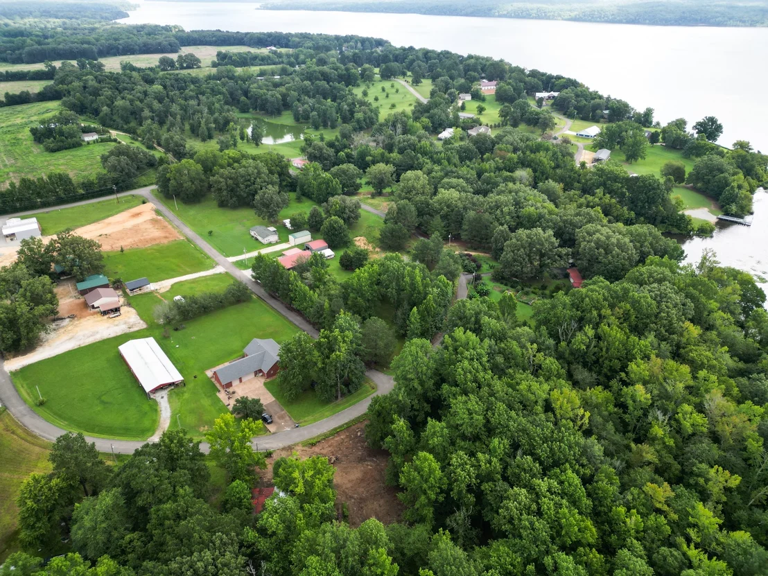 Photo of 175 Sandy Cir