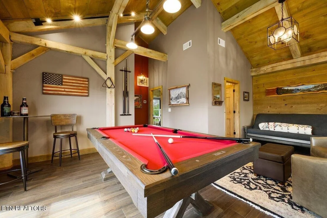 Photo of 4032 Roundtop Drive