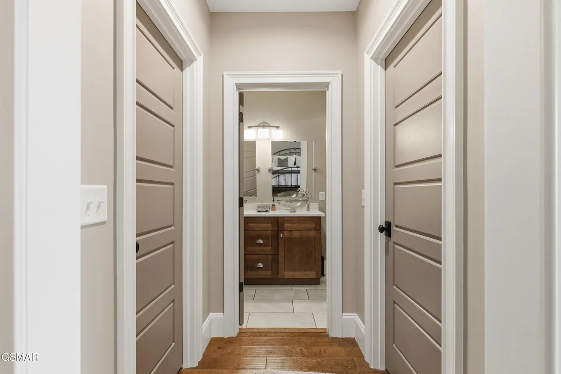 Photo of 701 Waters Edge