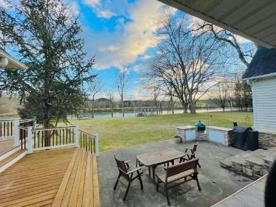 Photo of 2970 Deep River Road