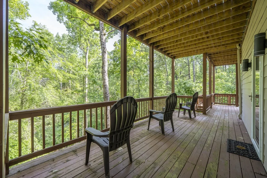 Photo of 120 KNOTTY OAKS TRL