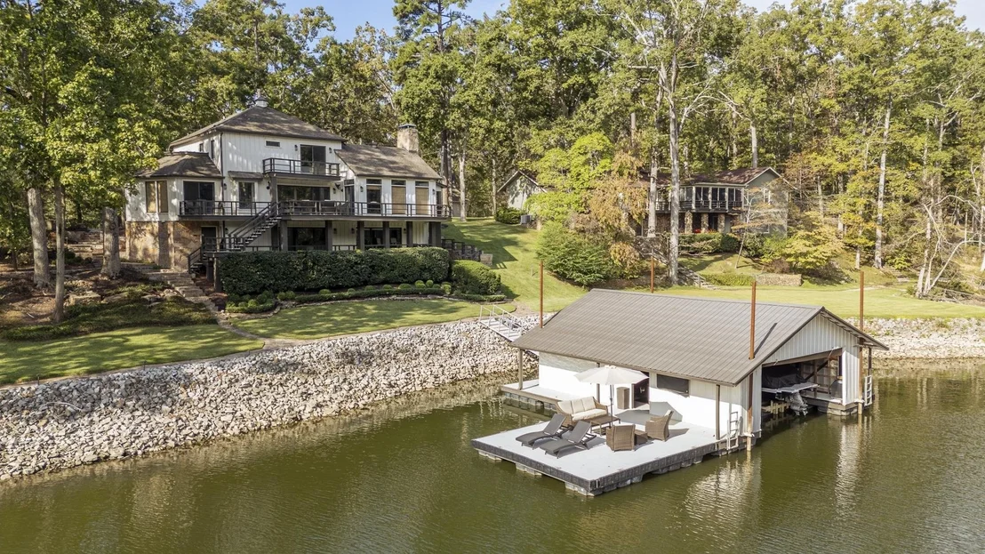 Photo of 89 EDGEWOOD LN