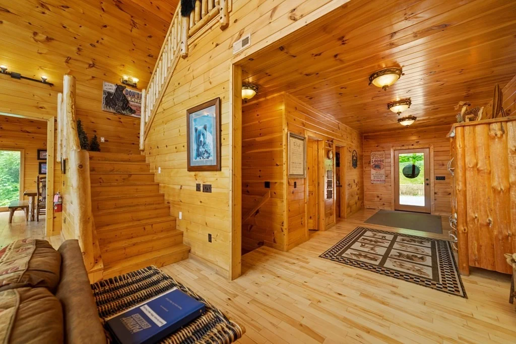 Photo of 2786 Overholt Trail
