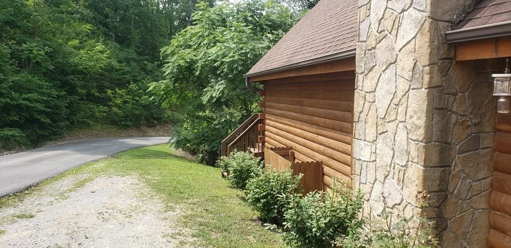 Photo of 1111 GORDON Way