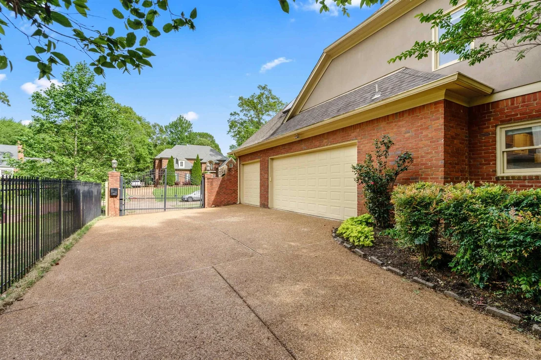 Photo of 3475 MANOR GROVE CV