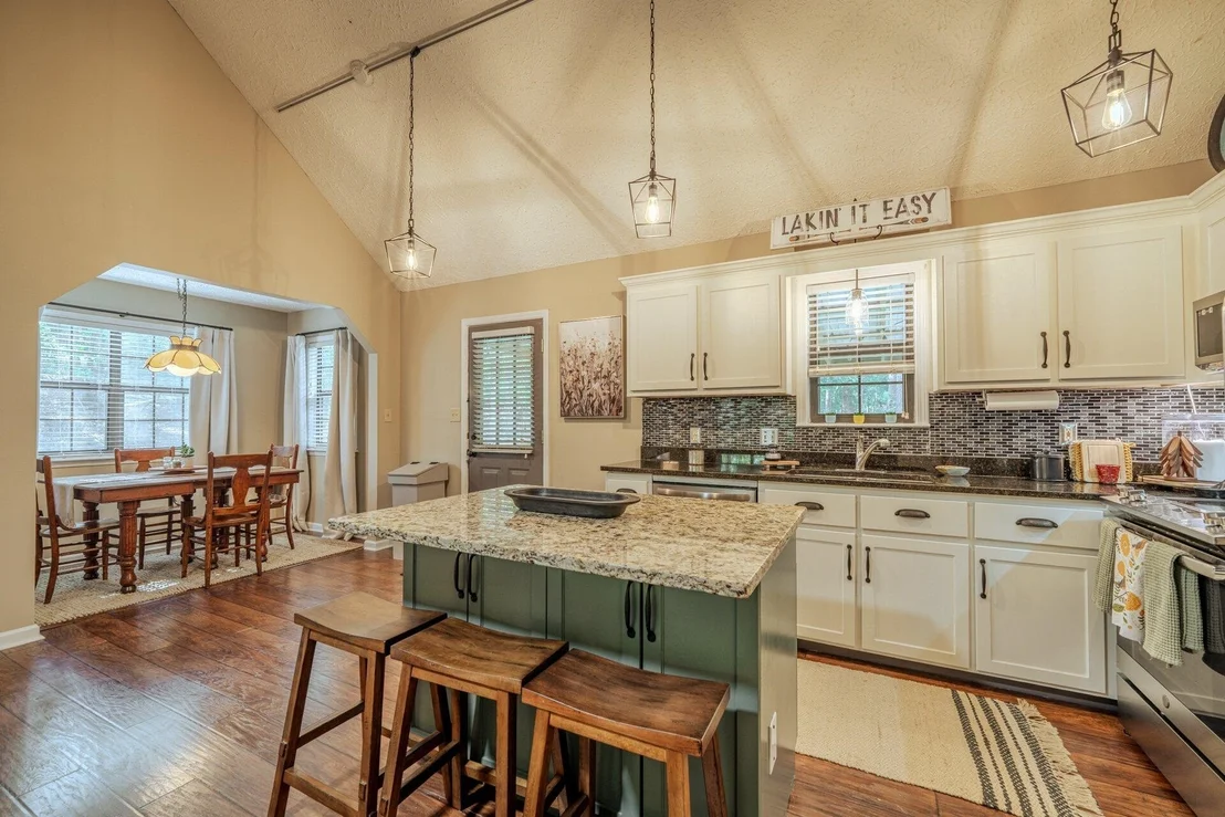 Photo of 25 PICKWICK WOODS CV