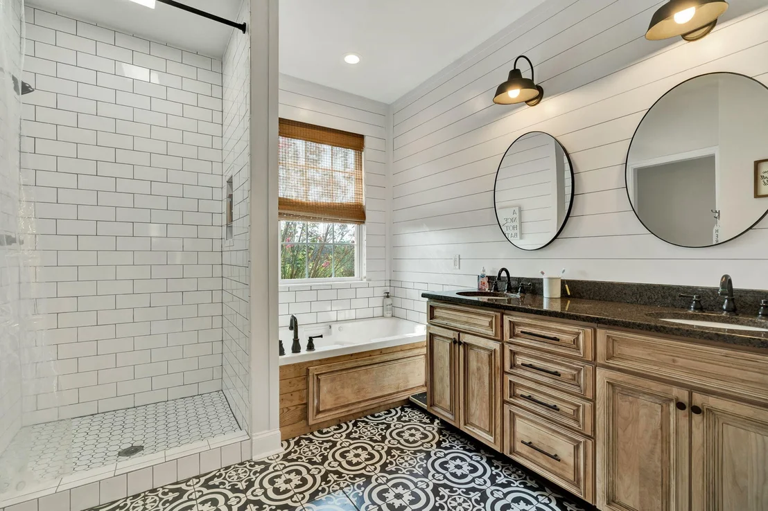 Photo of 6873 Sam Smith Road
