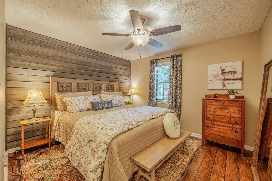Photo of 25 PICKWICK WOODS CV