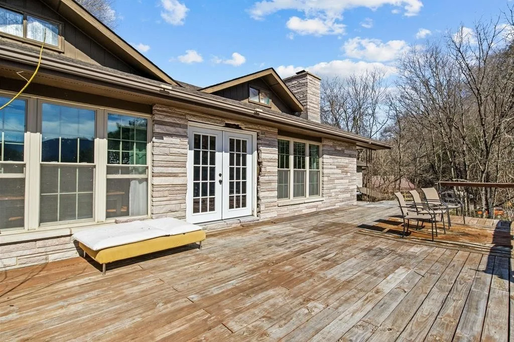 Photo of 2511 Chapman Highway