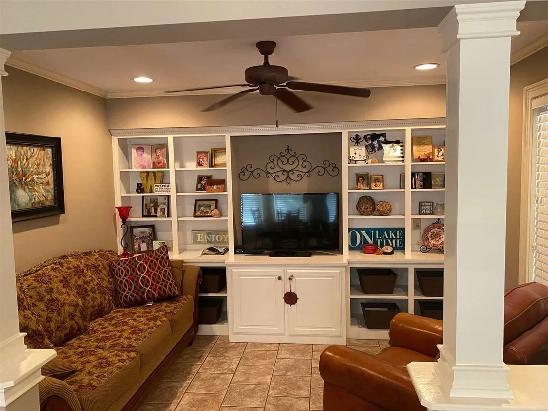 Photo of 21 DEVIN DR