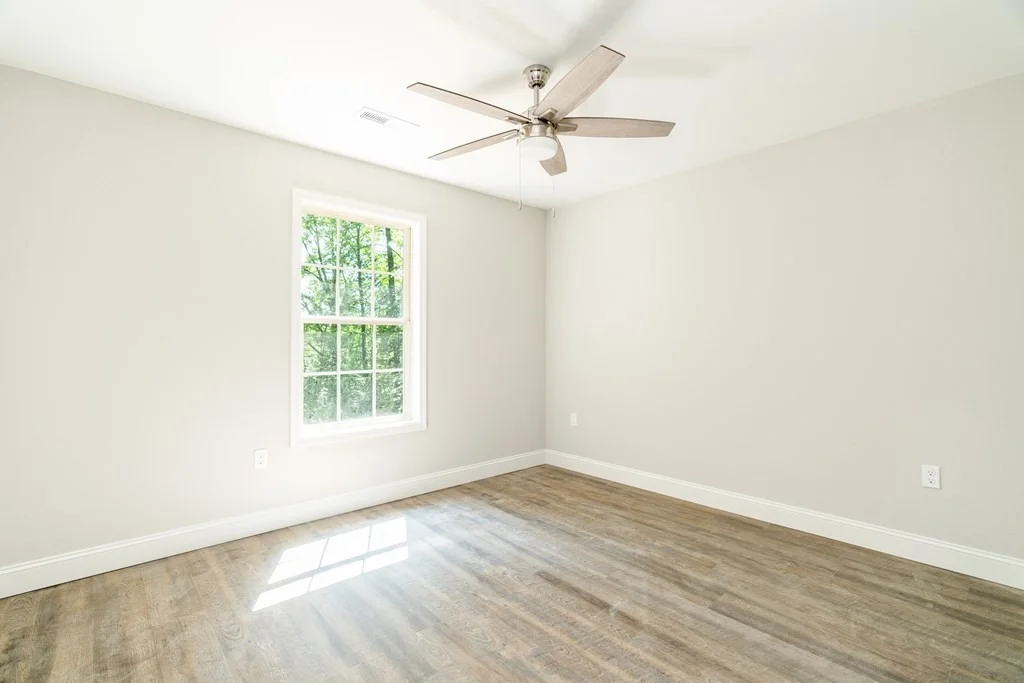 Photo of 1420 S Circle Drive