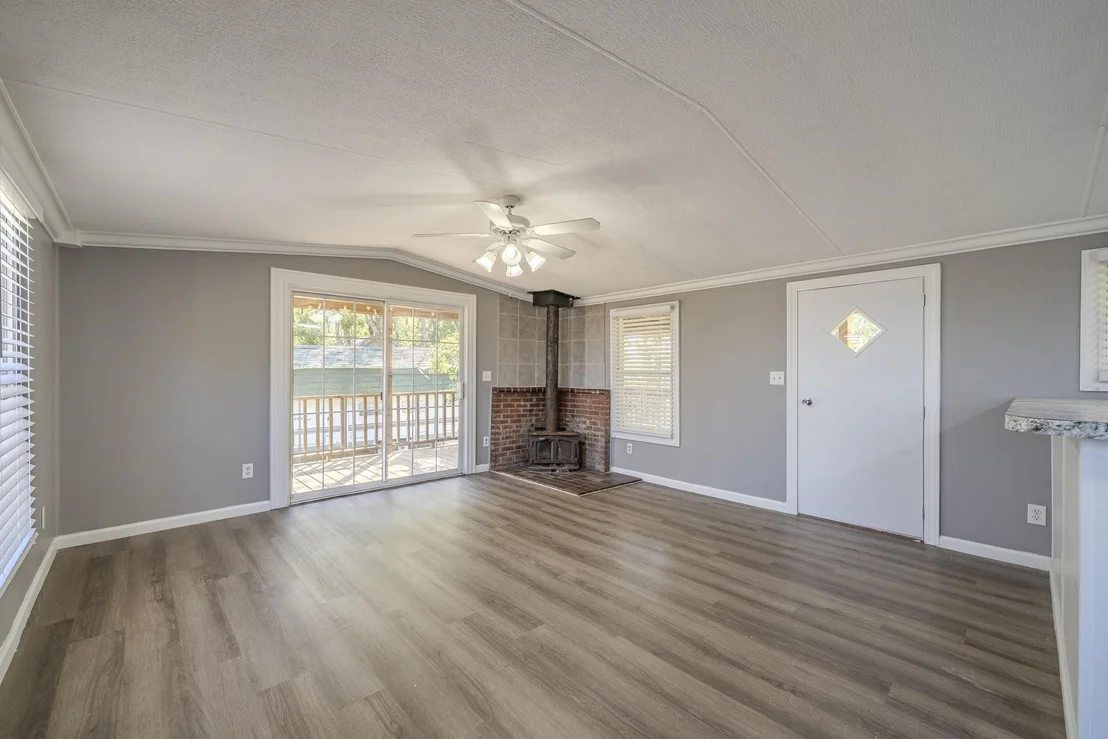Photo of 285 BELLIS RD