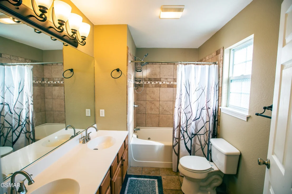 Photo of 1468 Dewberry Lane
