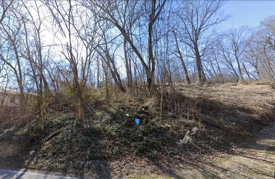 Photo of 327 Independence Ave