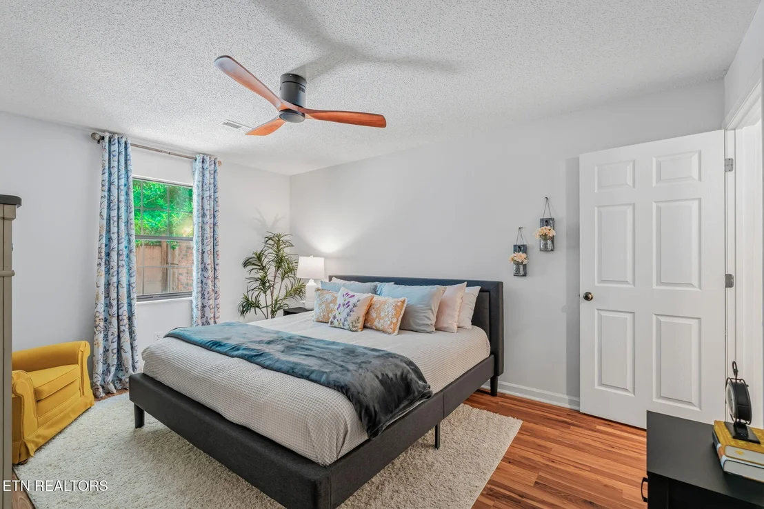 Photo of 453 Amanda Circle