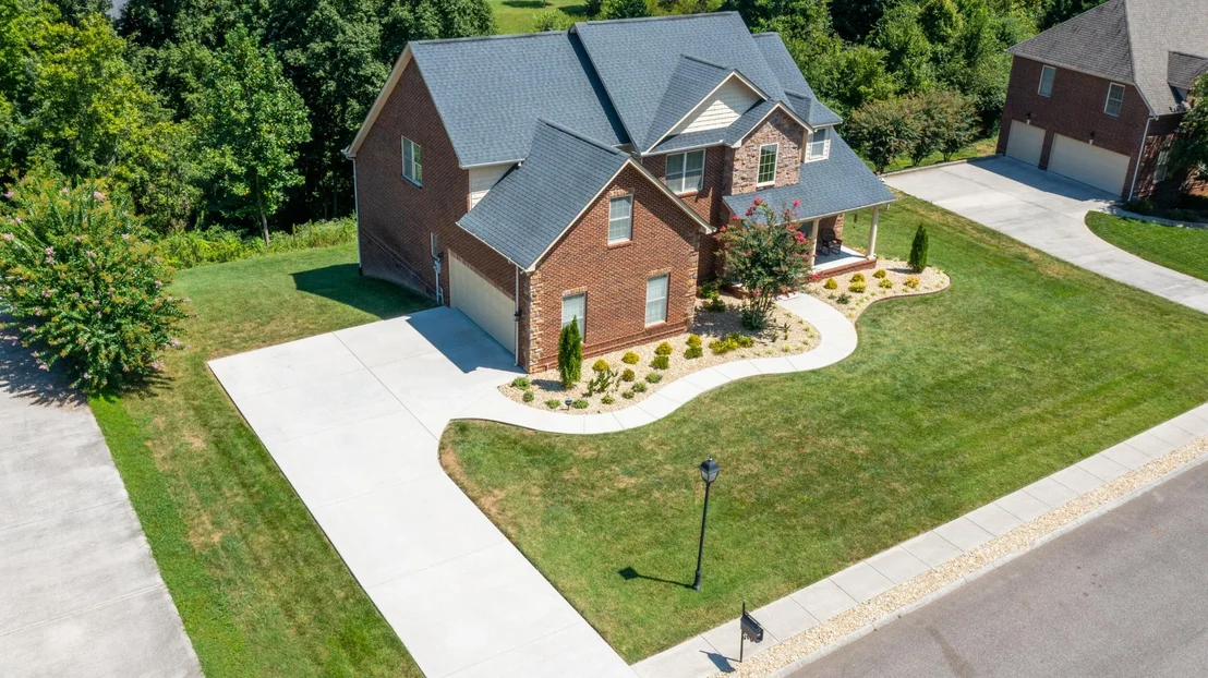 Photo of 5612 Bridgehampton Drive
