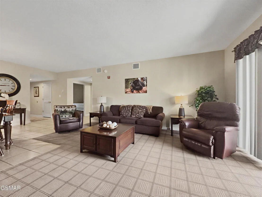 Photo of Unit UNIT424 at 205 Ogle Drive
