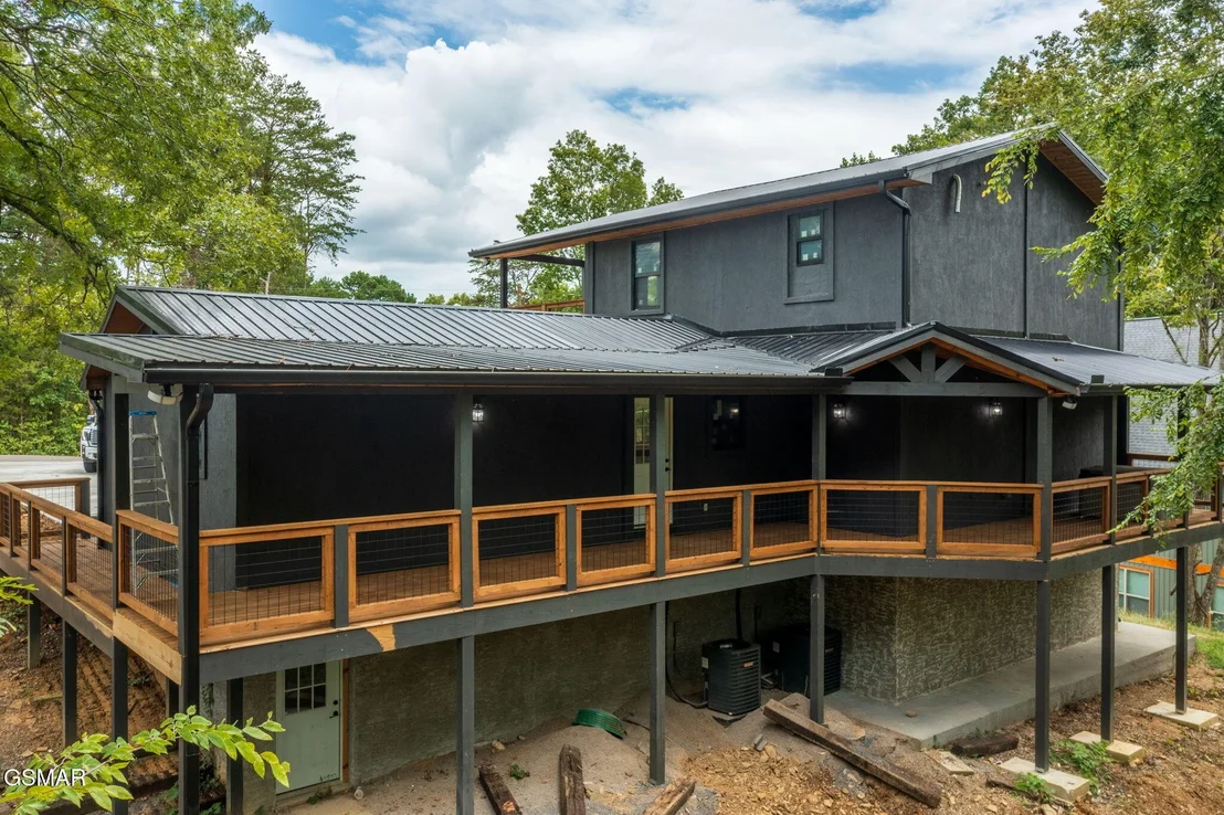 Photo of 731 Timberlake Circle