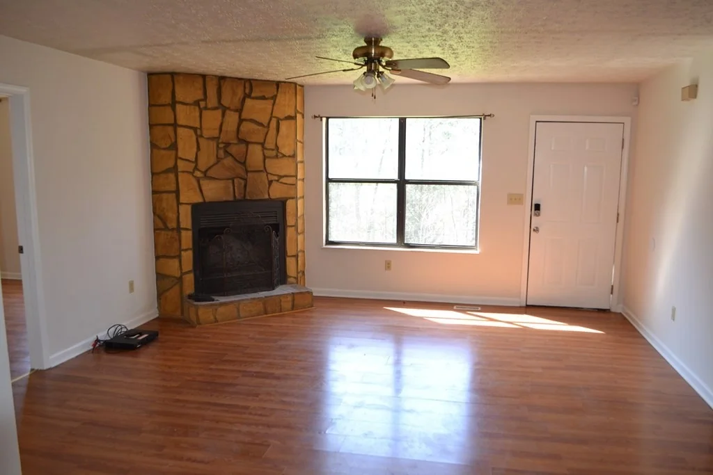 Photo of 1713 Blalock Way