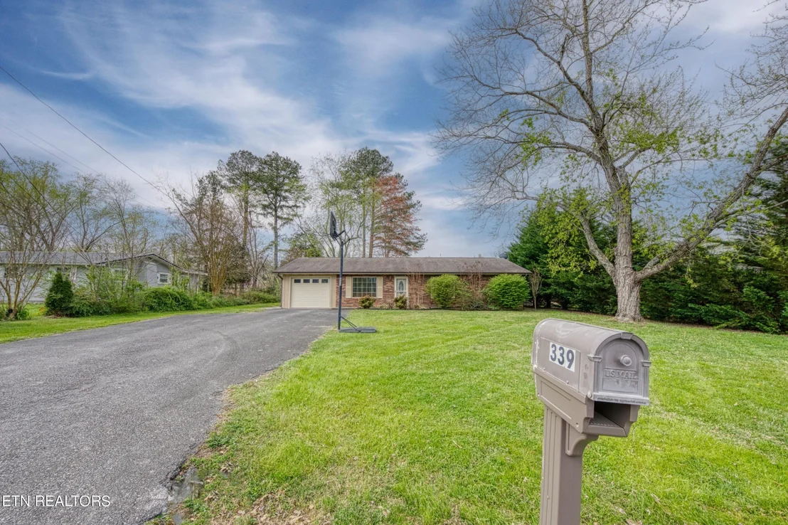 Photo of 339 Fenway Drive