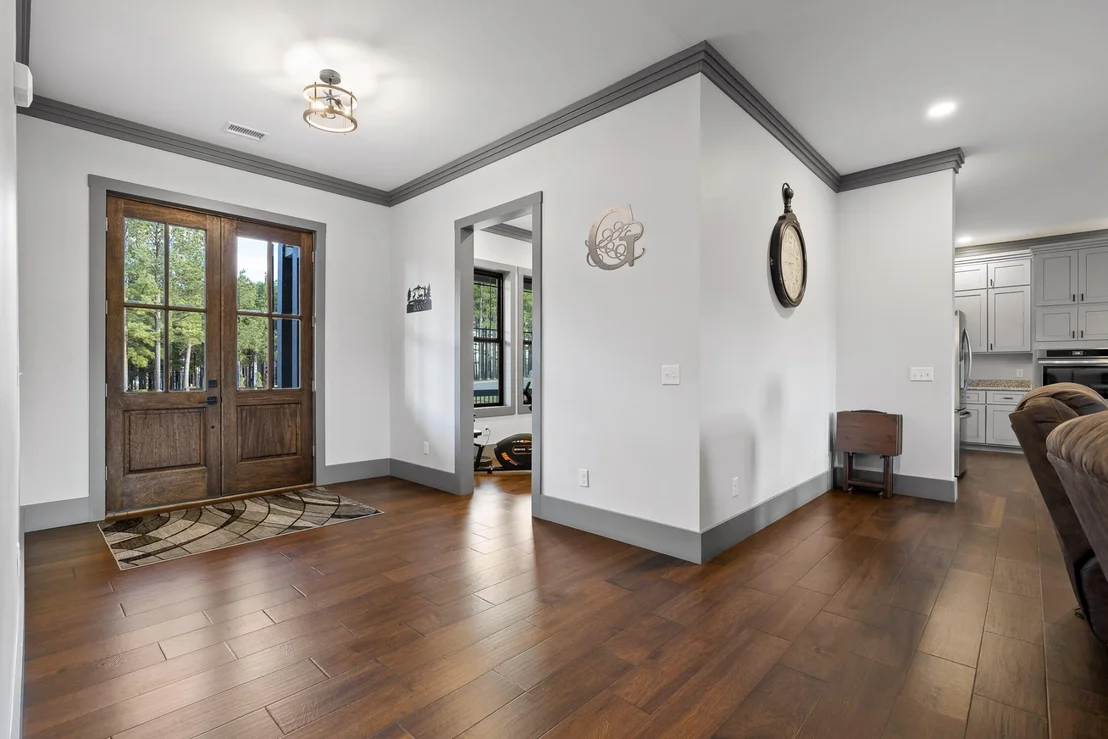Photo of 2323 River Bluffs Drive