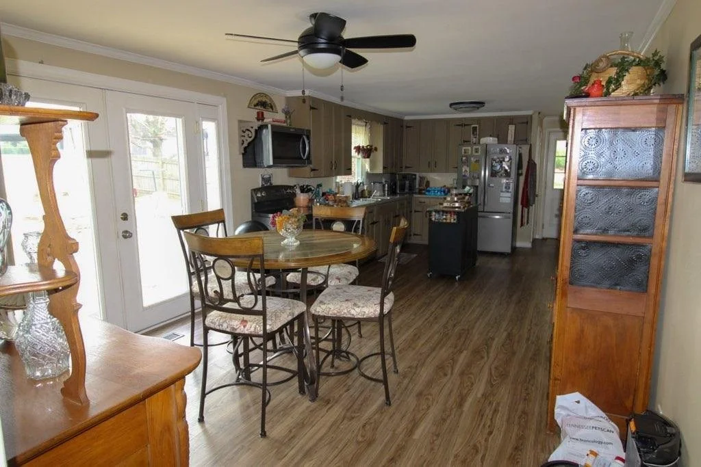 Photo of 1800 Meadowbrook Dr
