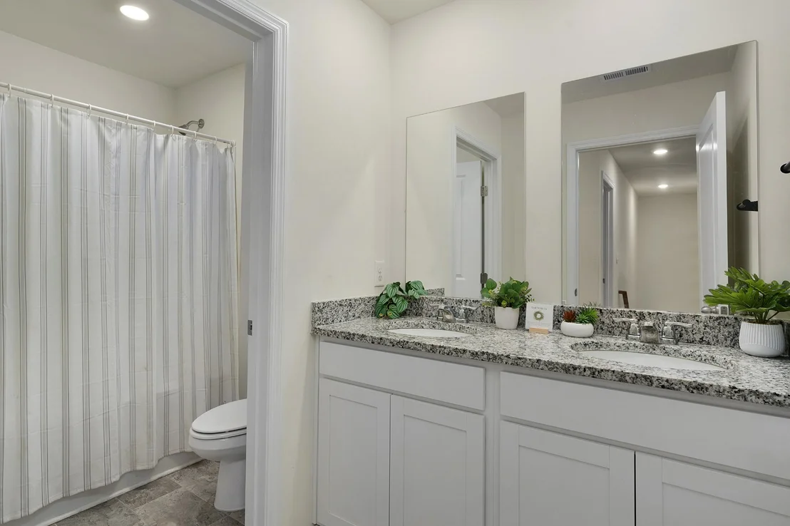 Photo of 8592 Raspberry Way