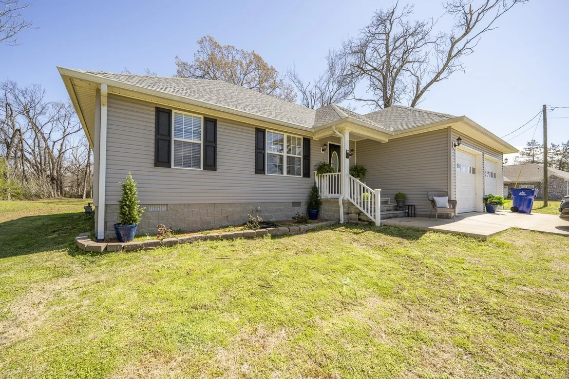 Photo of 50 PERRY PL
