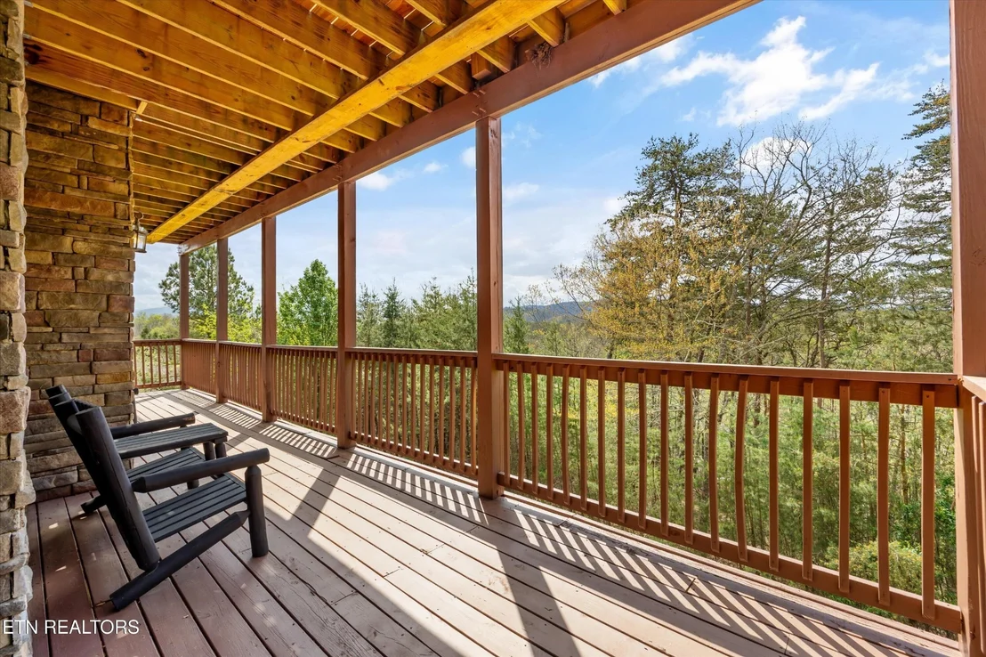 Photo of 1107 N Trail Drive
