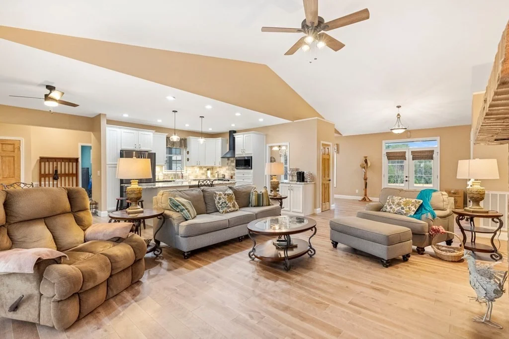 Photo of 629 Marvin Way
