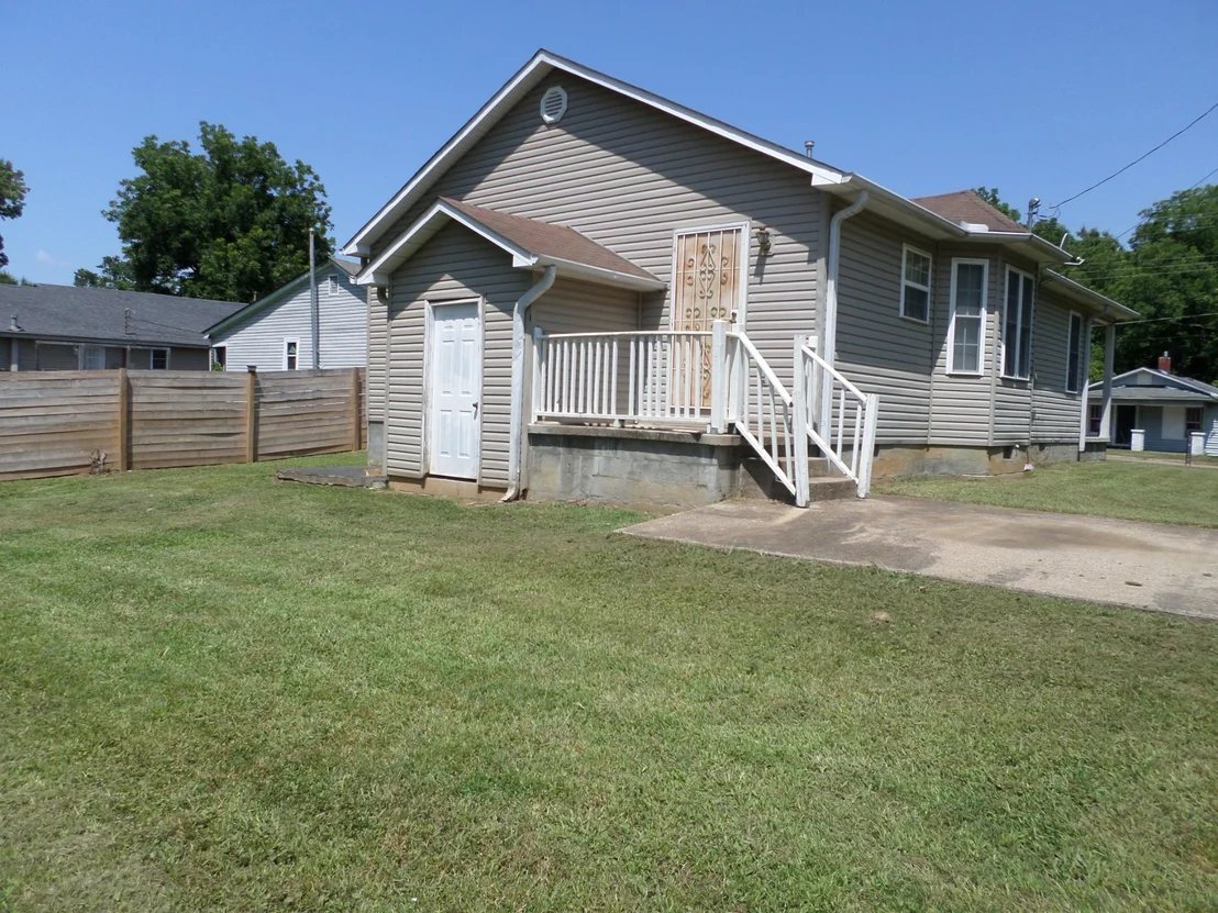 Photo of 111 Rhea St