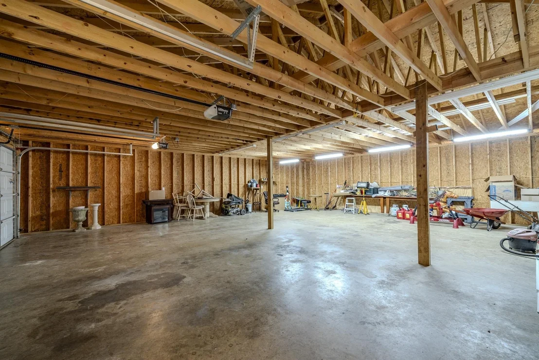 Photo of 330 ROBIN HOOD LOOP