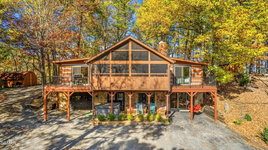 Photo of 1839 Ridgecrest Drive