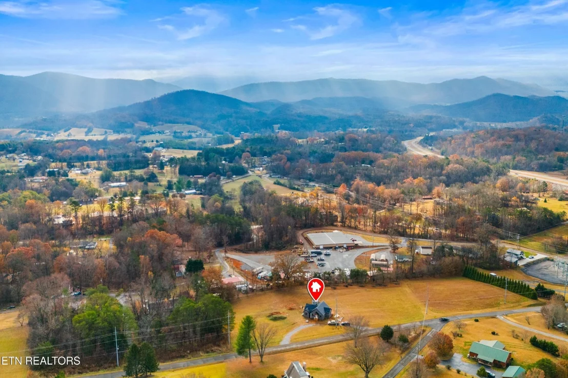 Photo of 141 Robert Lee Drive
