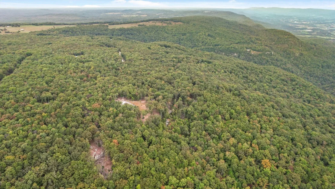 Photo of 400 Maple Trail