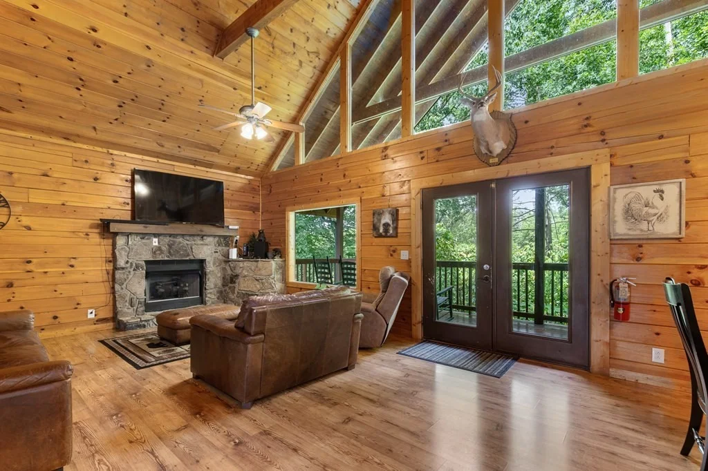 Photo of 1638 Little Cabin Loop