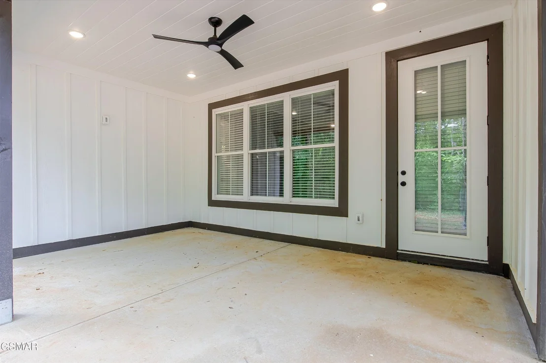Photo of 2421 Iron Forge Way